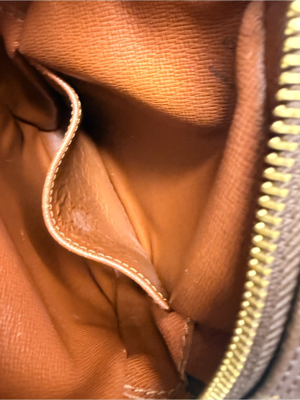 LOUIS VUITTON-SD0051 Amazon Crossbody Monogram Canvas - Picture 11 of 12